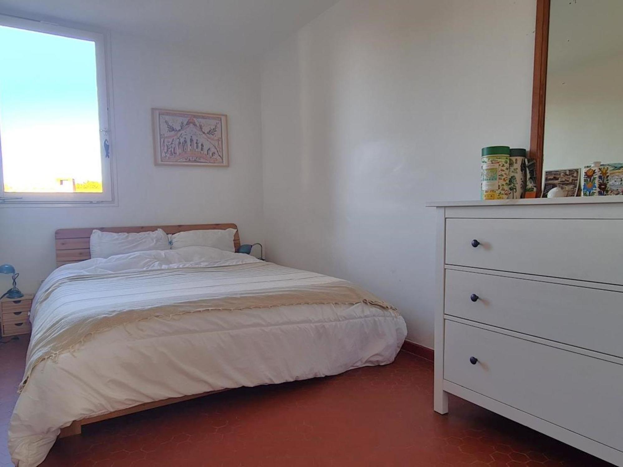 Apartment T2 A 300m De La Avec Parking A - Fr-1-309-418 *